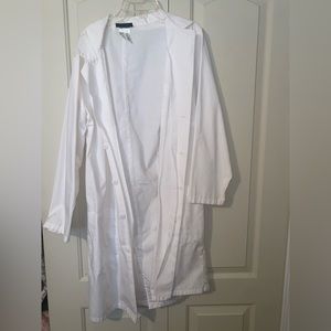 White lab coat size XS